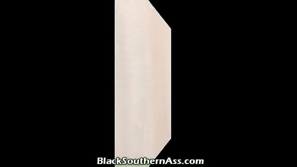 Play MP4 - Tokyo Taking A Shower