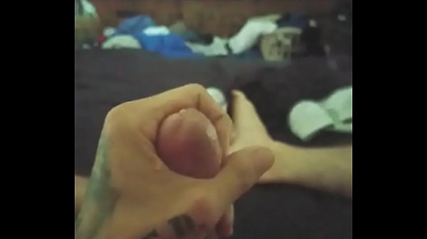 Play MP4 - Mega cumshot