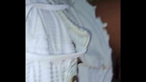 Play MP4 - OFERECI MINHA BUCETINHA PRO MEU VIZINHO NA COPA