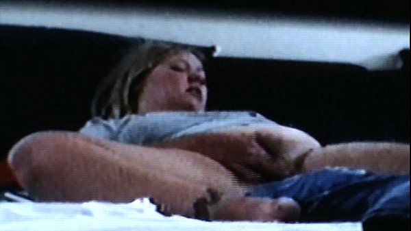 Play MP4 - voyeur nicole masturbates to a pussy contracting orgasm