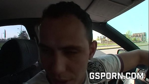 Play MP4 - Two guys fucking a slut in public near the street