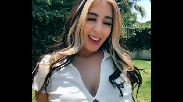 Quennbuenrostro bailando como una puta