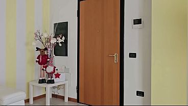 Nonton Nuovo Regalo Di Natale Per Lei Da Vvdofficial Usa Il Codice Mayaandluca Per Ottenere Uno Sconto thumbnail