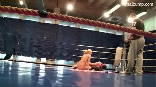 Glamour exgirlfriend cocksucking