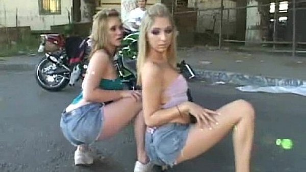 aip naomi jaelyn clip3 01 