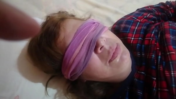 My best friend passes her huge cock to my wife while_she rests,sucking and cumshot in her mouth and face