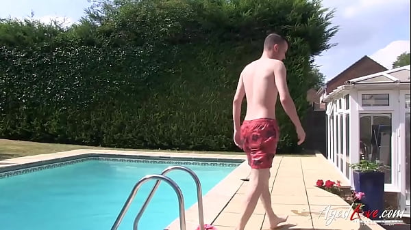 OLDNANNY MatureLesbians Pandora andTrisha Closeup