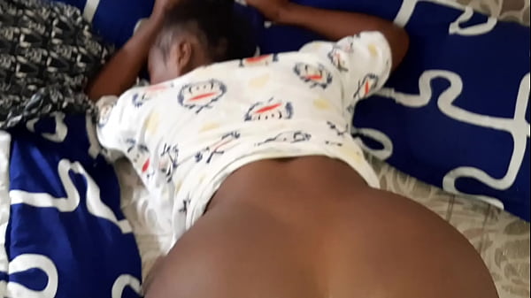 Hot ebony girl gets creampied by Bobby BBC Kenya 
