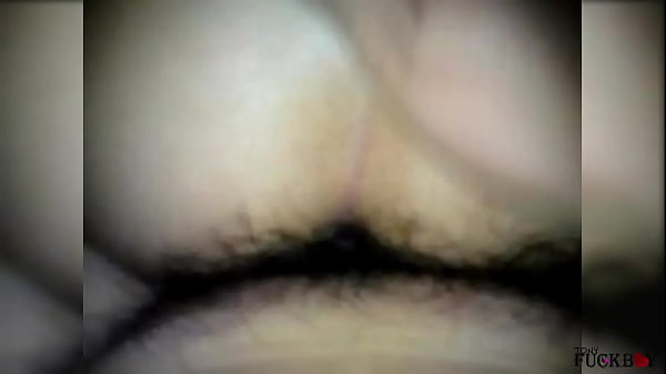 &iexcl;COMPERMISO SE&Ntilde;OR! ME VOY A SENTAR EN SU VERGA: Esto es lo que pasa cuando el marido no paga la renta... porno casero SENTONES 