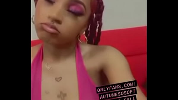 Horny 22 year old creams all over with butt plug in