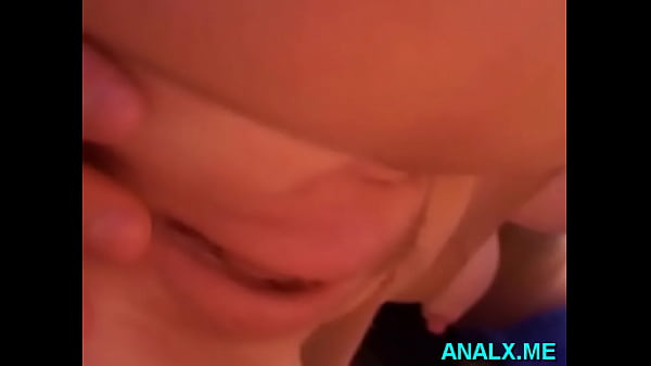 Divine gf_Evelin gets to big orgasm