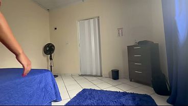 Nonton Atendeu O Cliente Ele S&oacute; Pagou A Metade thumbnail