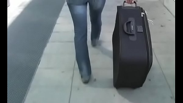 Naive latex queen widens legs to inviteerectedstud