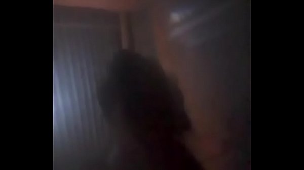 Play MP4 - Chico arrecho me manda su video