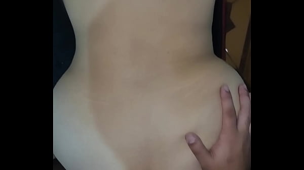 Play MP4 - La madre de mi mejor amiga vuelve