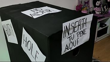 Nonton Mamada En Caja , Con Corrida En Mi Cara Y En Mi Boca thumbnail