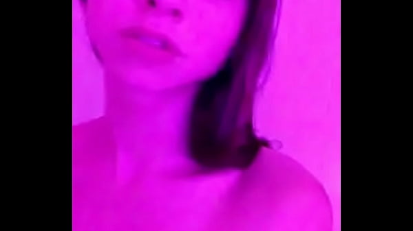 Bubble Ass in Bathtub 