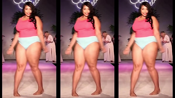 HOT NEGRA_LATINA CALIENTE_EN CALSONSOTE MODELANDO