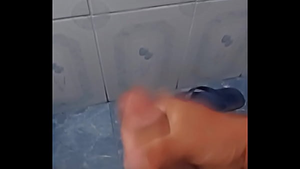 Rica masturbacioncon final feliz