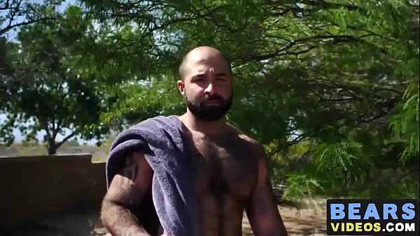 Hairy homo bareback session on staircase 