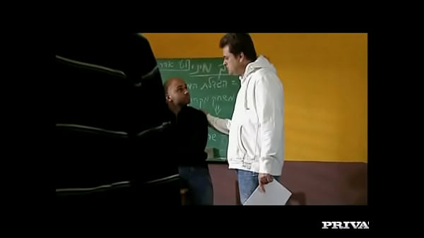 Teen angelina crow getting fingered and butt fucked for booty cumshot 