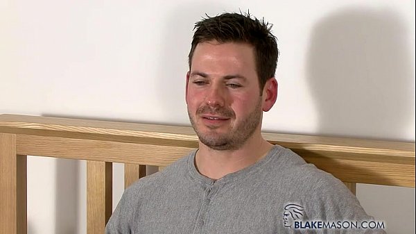 Play MP4 - Handsome Scott Is Inexperienced&excl;