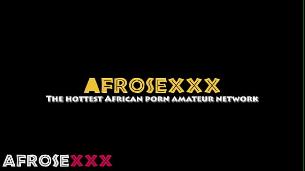 Incroyable fille &eacute;b&egrave;ne avec des l&egrave;vres incroyables donnant une incroyable pipe b&acirc;cl&eacute;e pendant pr&egrave;s de 2 heures partie 9