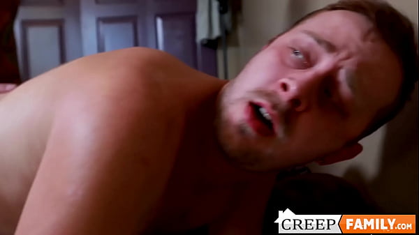 Weird_and hot_stepuncle Sean Duran dreams to fuck his_tender stepnephew