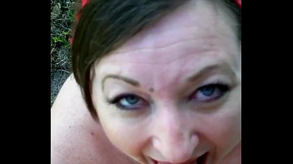 Play MP4 - RED BANDANA