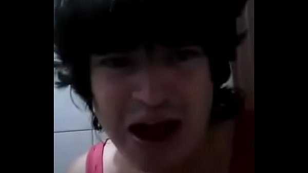 Matia guerra masturbandose 