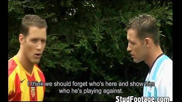 Play MP4 - Hot soccer players having a threesome