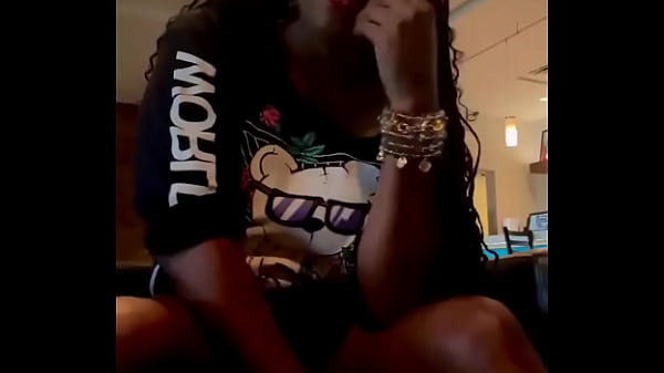 Nonton I&rsquo;m Every Man&rsquo;s Favorite Kandi Bar!#blacktrans #ebonytrans #blacktgirls #prettytrans #beautitultrans #sexytrans #natu... thumbnail