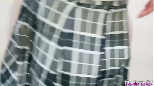 Play MP4 - Ayudo a Mi Hijastra con su Tarea de Educacion Sexual - Papi Ayudame a Entender Mas Sobre Como Hacer Hijos