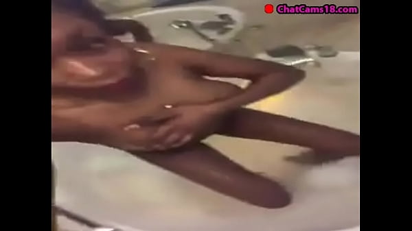 Nonton Periscope Barbie869049611 thumbnail