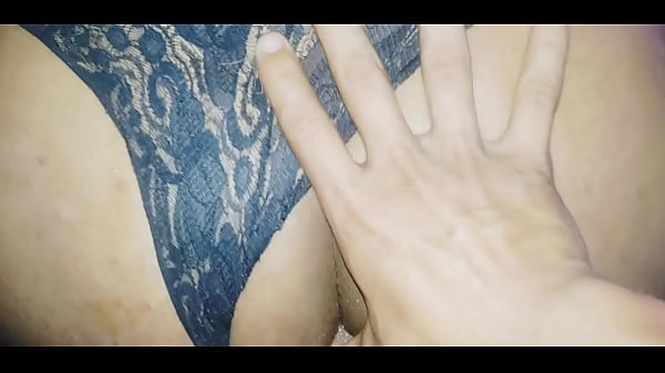 Play MP4 - Novinho botou todo na minha garganta