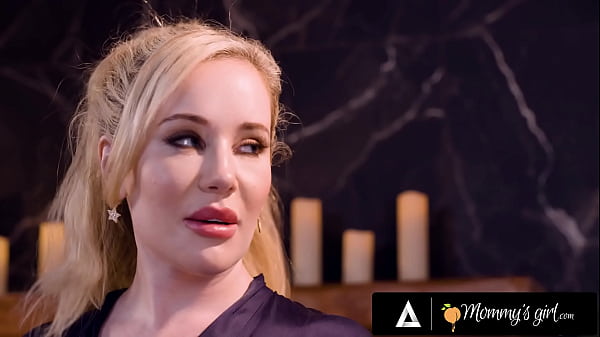 Married milf fucks her new masseuse