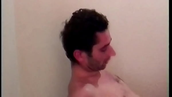 Play MP4 - When she was fucked&comma; the ball hit her&period;