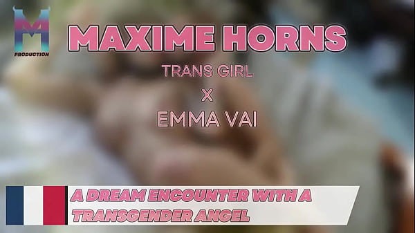 Attach&eacute;e caress&eacute;e prise en levrette emma withoutrul est une femme trans incroyable ses mouvements son plaisir et 