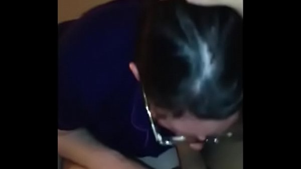 Play MP4 - Lonely Wife Sucking Dick