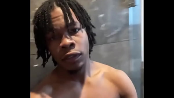 Wish i was in mexico w a bad bitch it&rsquo;s ok got some waitin when i get home 