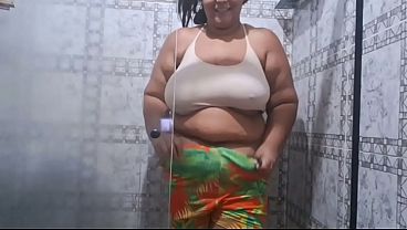 Nonton Me Depilando Gostoso E Tendo Um Squirt No Dia De Natal thumbnail