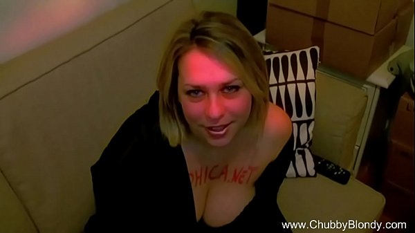 Italian Wife Blows and Swallows 