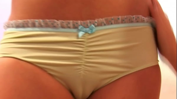 Milf and_young girl lesbianporn