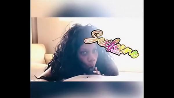 Sexfeene Twerking that booty 