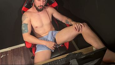 Homem Dominador Hetero em chamada secreta com a Casada – SOLO JERK OFF CUMSHOT