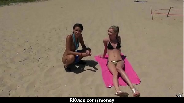 Cute sexy student tradessex forsome extra cash22