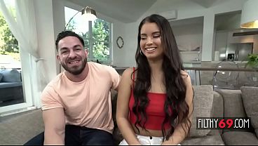 Nonton Hot Brunette Babe Pov Sex thumbnail