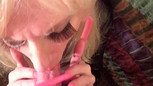 Sexy pink nails blowjob
