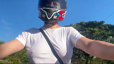Nonton Recog&iacute; Un Cliente De Didi Sin Sost&eacute;n Y Se Dio Cuenta De Mis Grandes Tetas 2 thumbnail