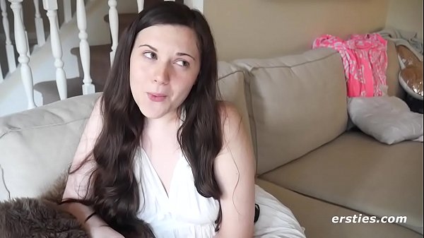 Danni's Sex Toys Bring_Her Extreme Pleasure